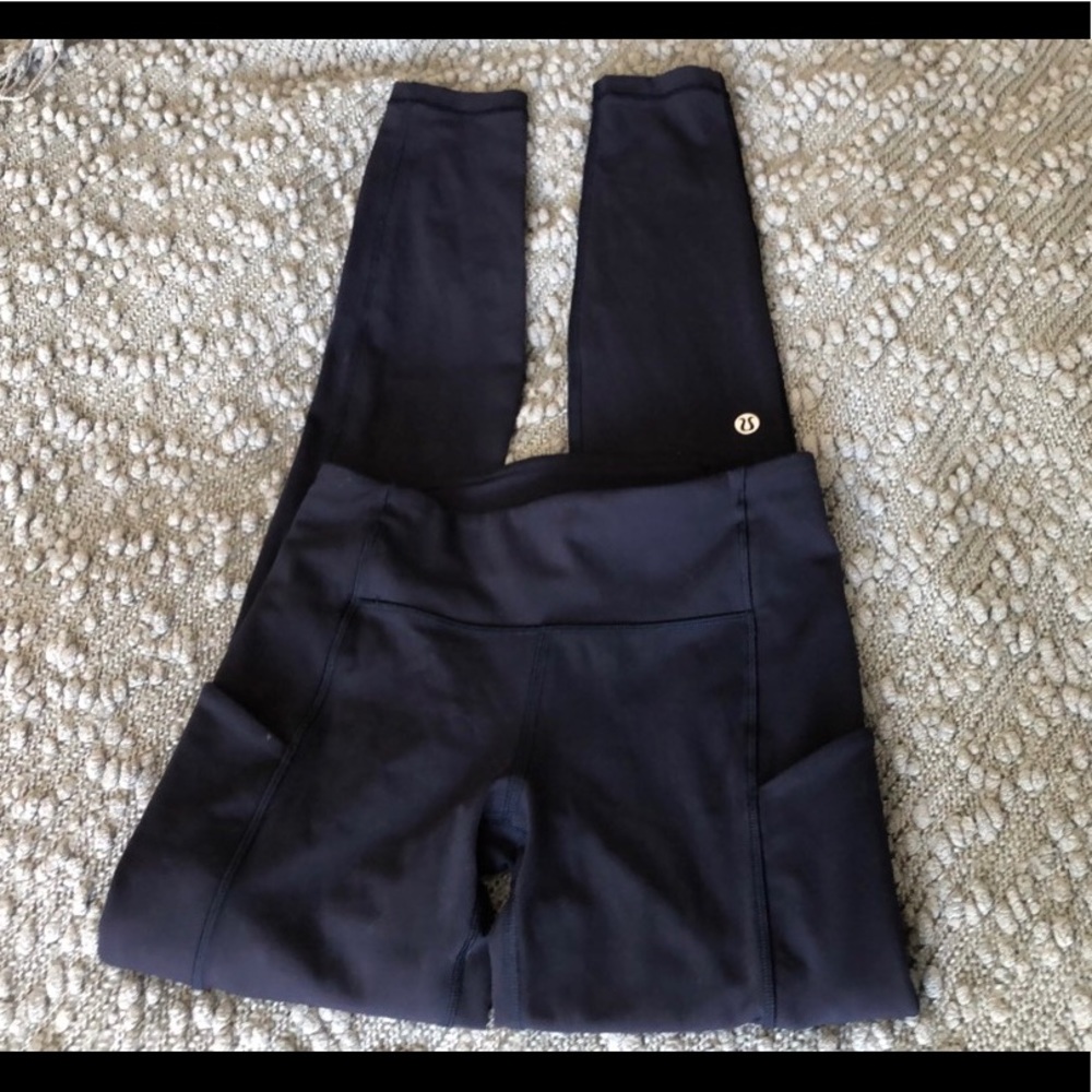 navy lululemon leggings